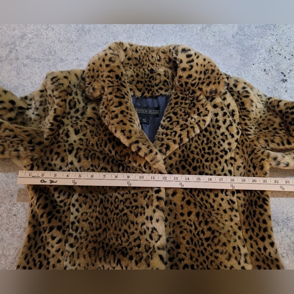 Faux Fur Animal Print Leopard Kristen Blake Women Size Medium Long Comfy Coat - Picture 12 of 16